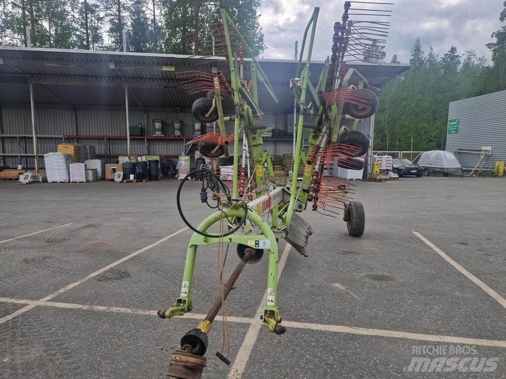 CLAAS 680 Vändare och luftare