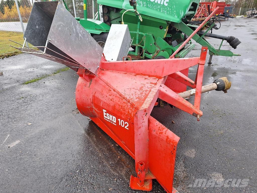 Esko 102 Snöslungor och -fräsar