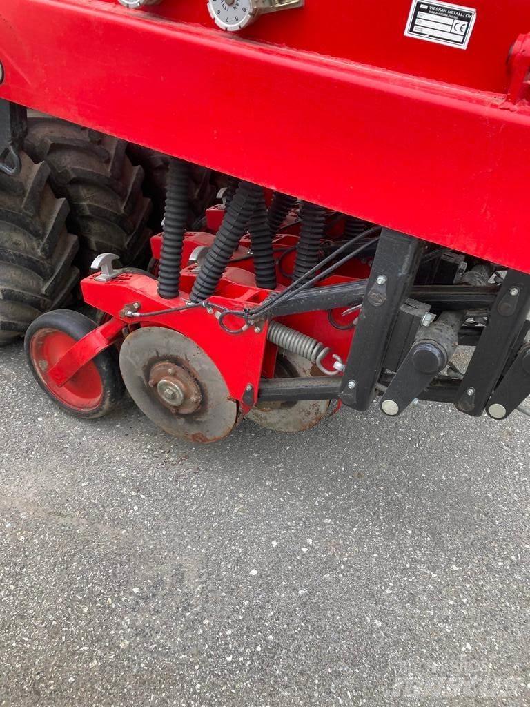 VM 300 Kombisåmaskiner