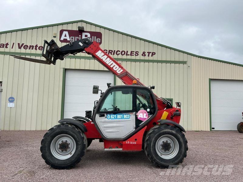 Manitou MT 732 Teleskoplastare