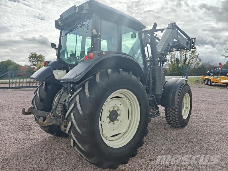 Valtra N123 Traktorer