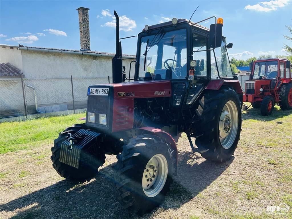 MTZ 820.1 Traktorer