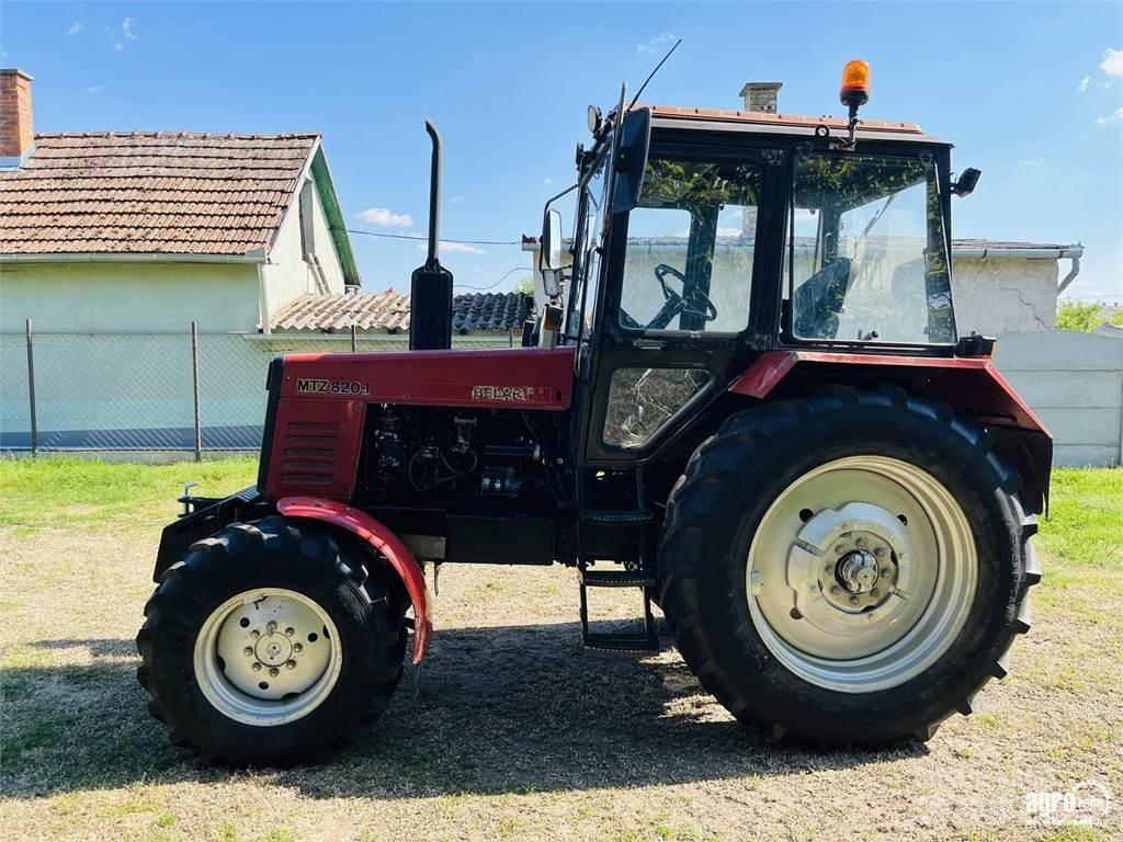 MTZ 820.1 Traktorer