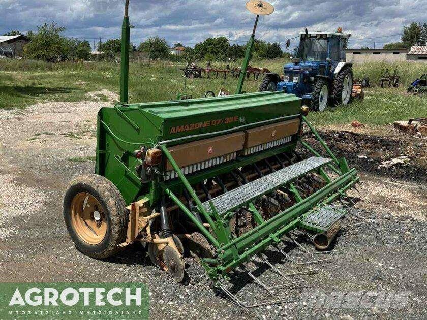 Amazone D7/30E Traktorer