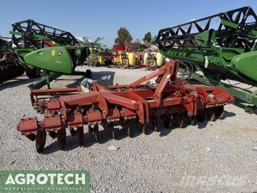  Foukas VIBPRO 400 Traktorer