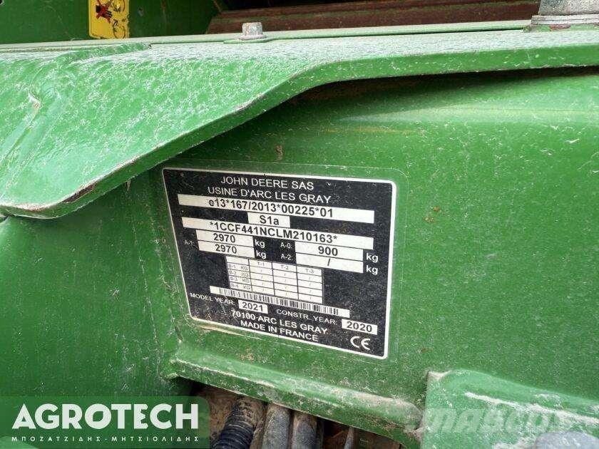 John Deere F441M Rundbalspressar