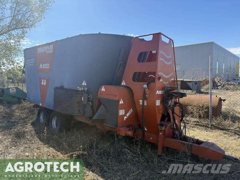  MC 22 Traktorer