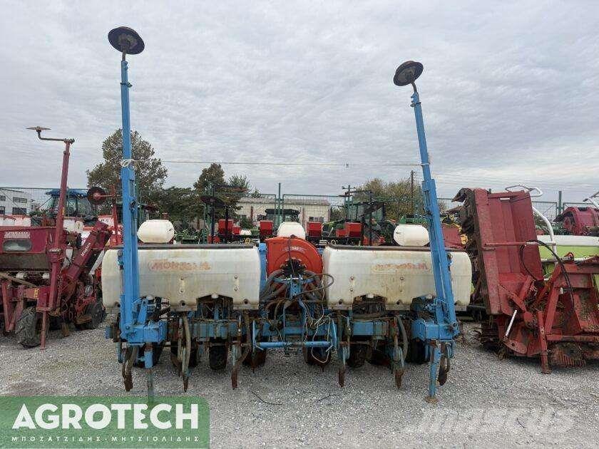 Monosem NG PLUS 4 Traktorer