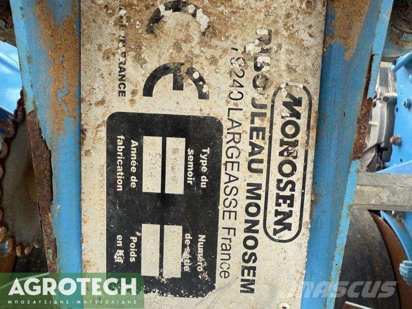 Monosem NG PLUS 4 Traktorer