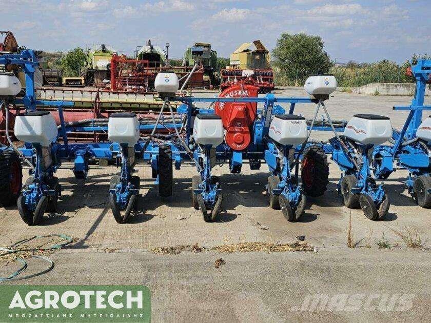 Monosem NG Plus 4M Traktorer
