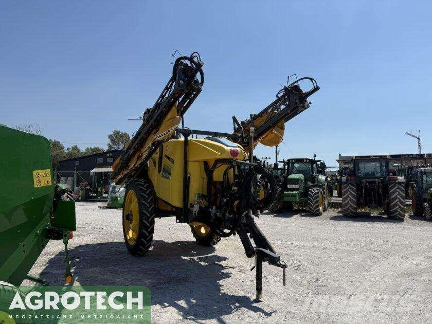  STARTER 3300 Traktorer