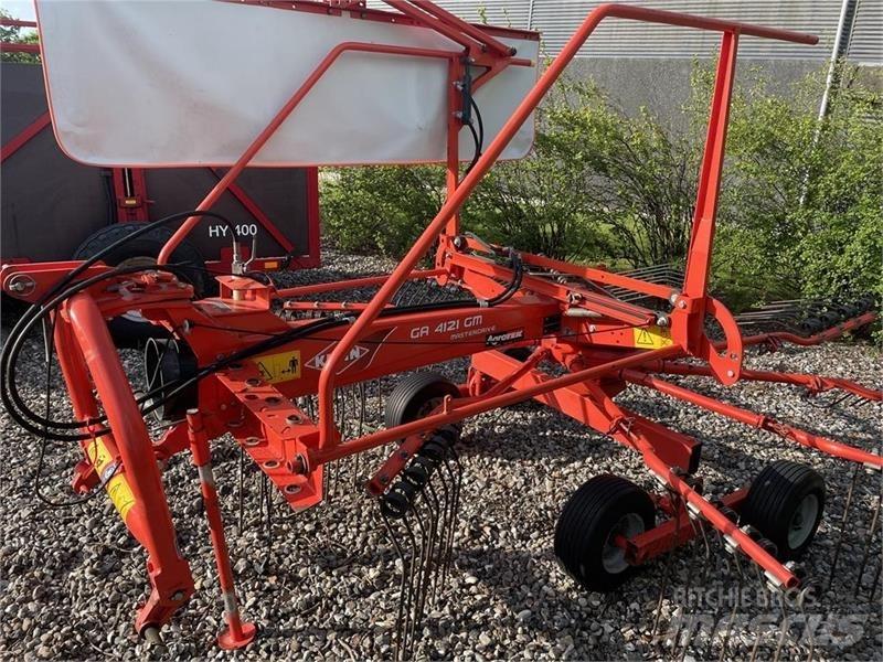 Kuhn GA4121GM Vändare och luftare