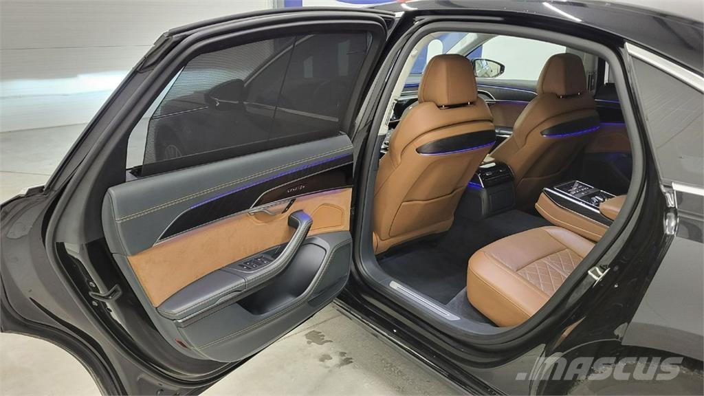 Audi A8 Personbilar