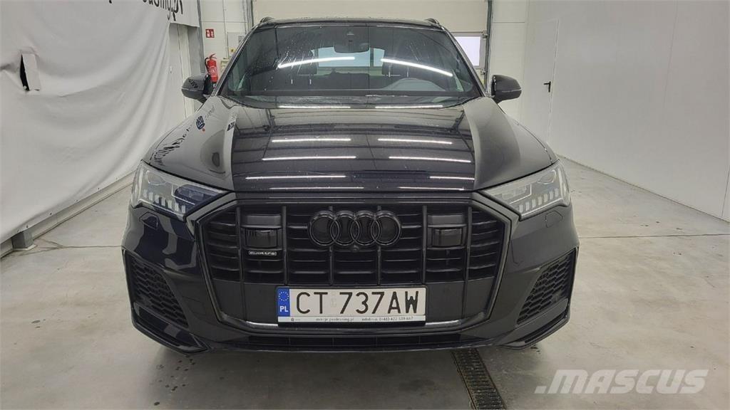 Audi Q7 Personbilar