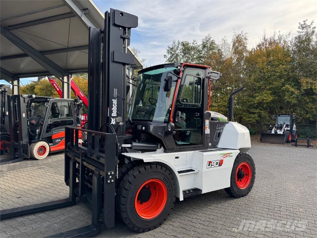 Bobcat D 90 S-9 Dieselmotviktstruckar
