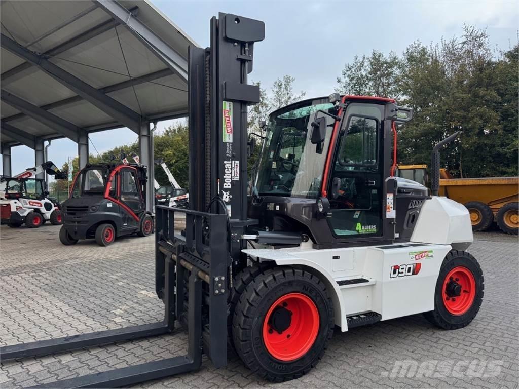 Bobcat D 90 S 9 Dieselmotviktstruckar