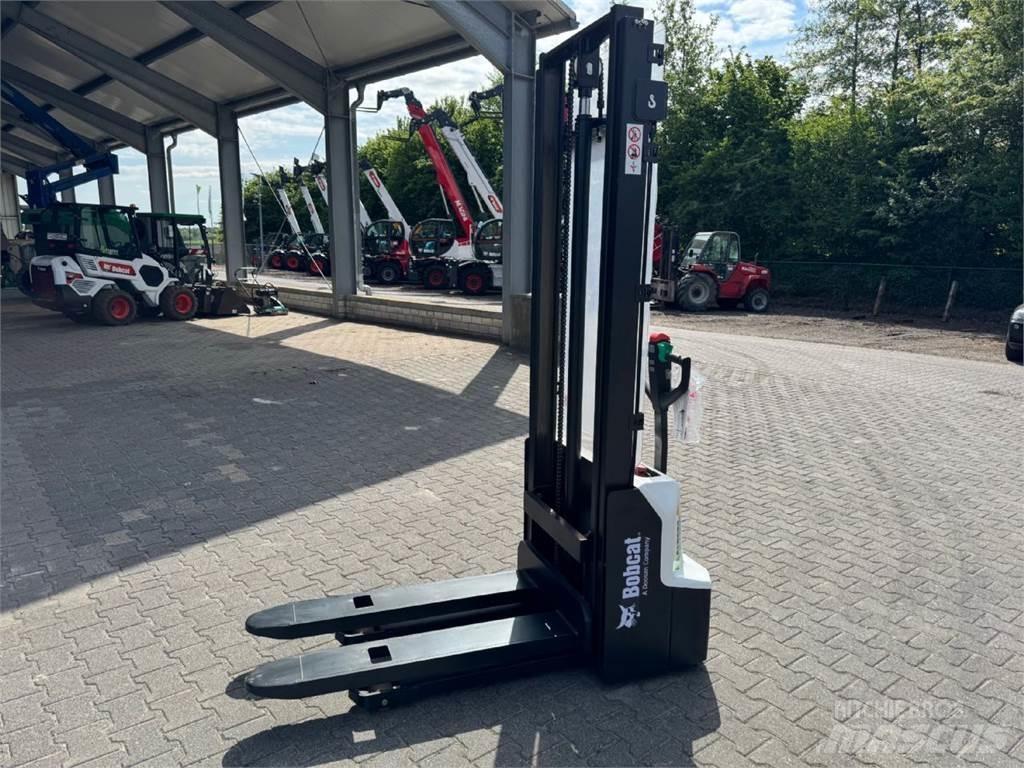 Bobcat LSM 12 N -7 Staplare-led