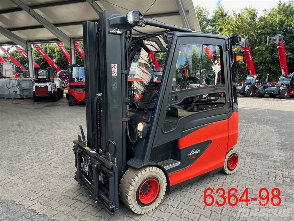 Linde E 30 HL 01 600 Elmotviktstruckar