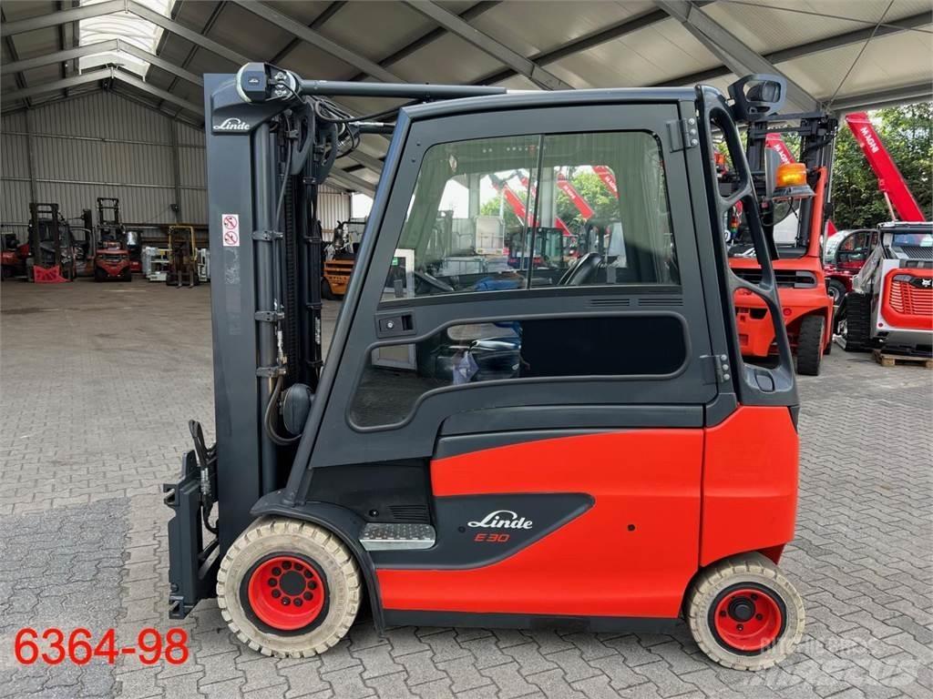 Linde E 30 HL 01 600 Elmotviktstruckar