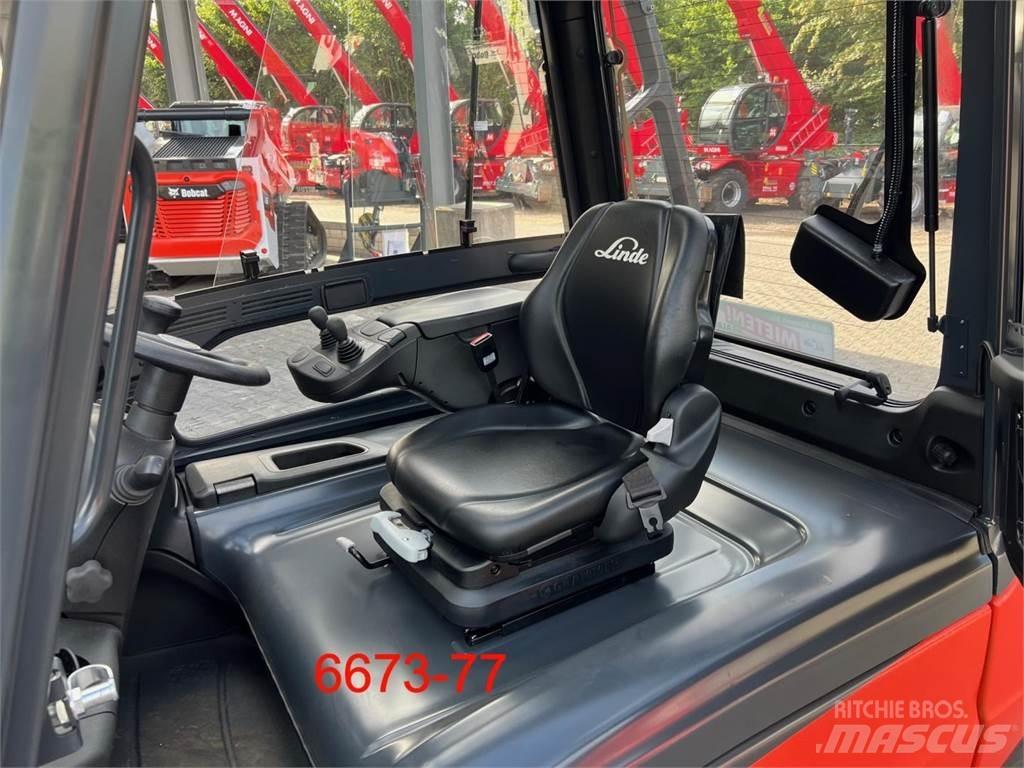 Linde E 50 HL Elmotviktstruckar