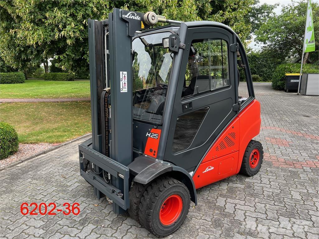 Linde H 25 D 01 Dieselmotviktstruckar