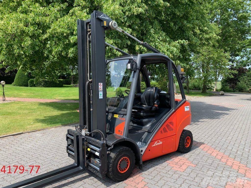 Linde H 25 T 02 Gasolmotviktstruckar