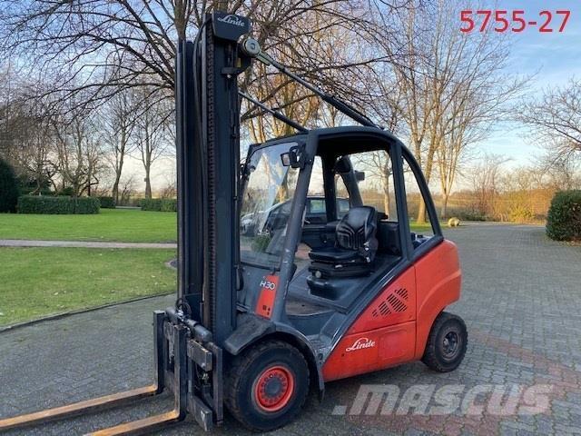 Linde H 30 D - 01 Dieselmotviktstruckar