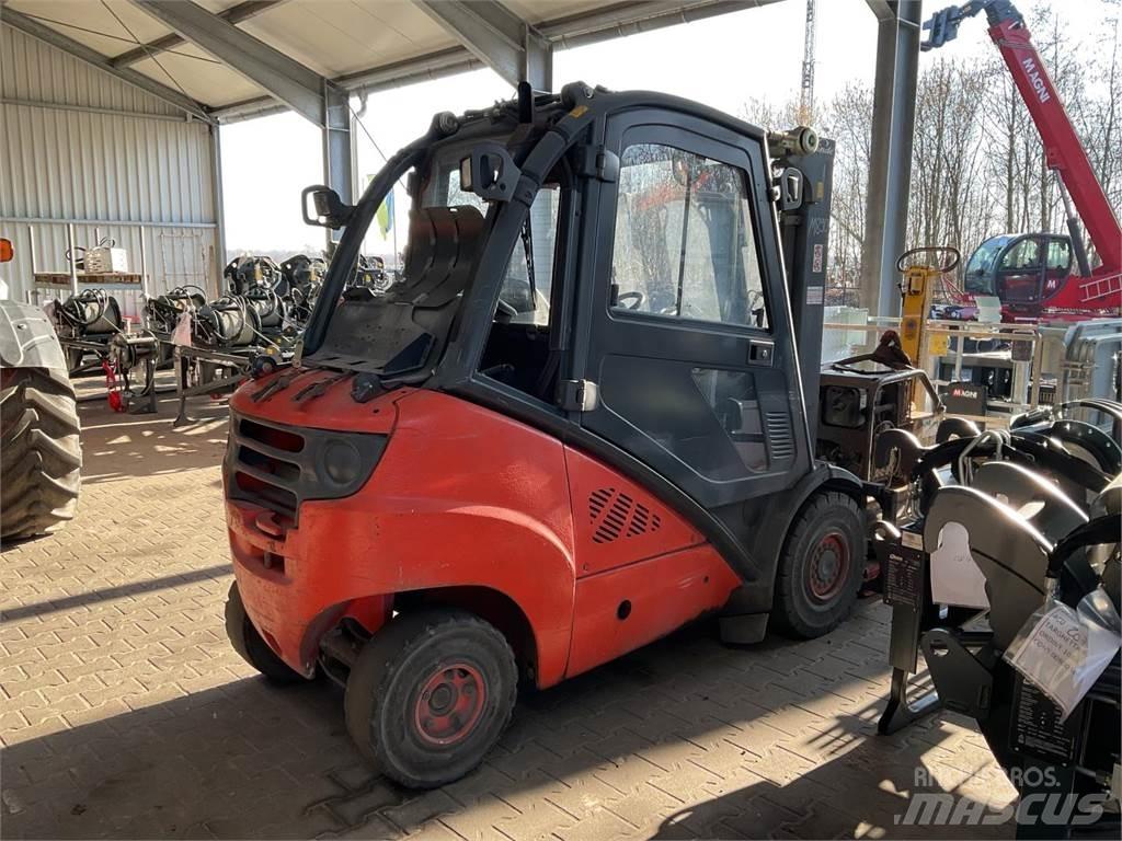 Linde H 30 T 01 Gasolmotviktstruckar