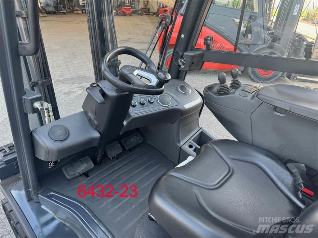 Linde H 30 T 01 Gasolmotviktstruckar