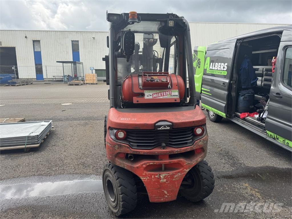 Linde H 35 T 01 Gasolmotviktstruckar
