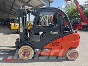 Linde H 35 T -02 Gasolmotviktstruckar
