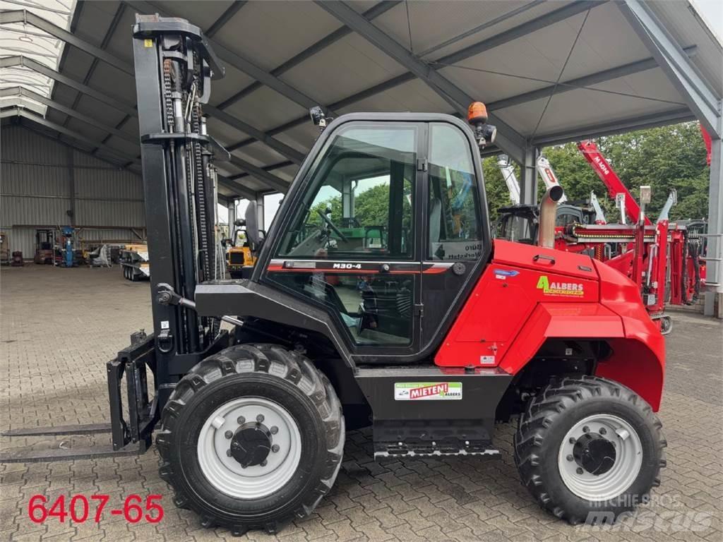 Manitou M 30 - 4 Terrängtruck