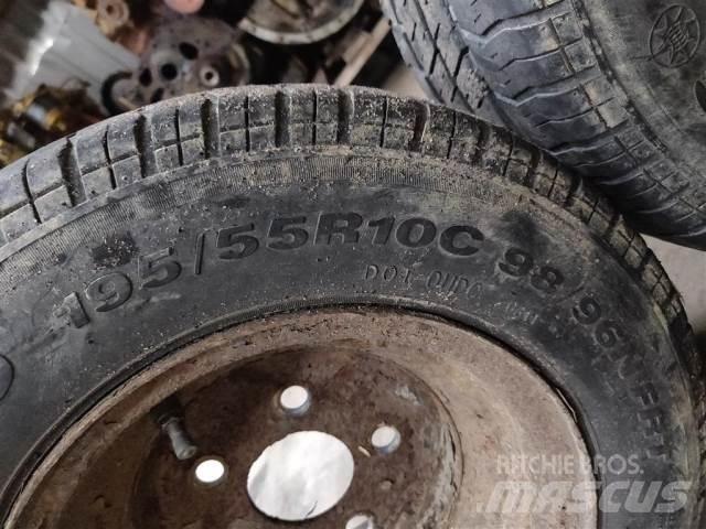  10 195/55R10 Biltransportsläp
