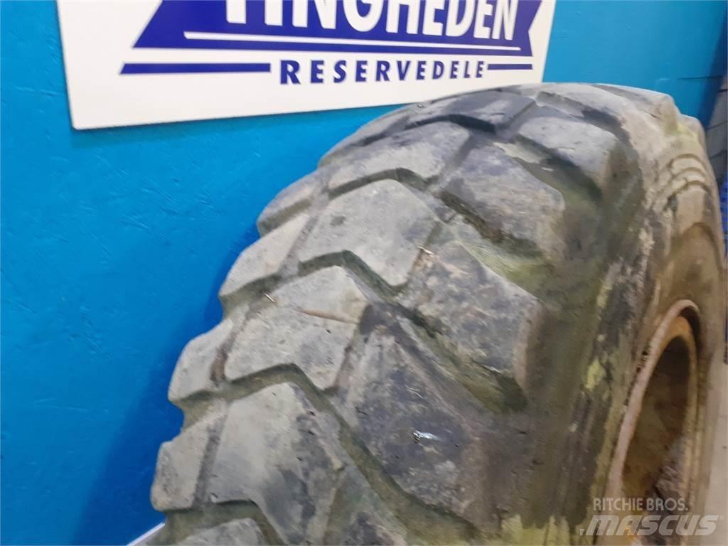  25 20.5R25 Däck, hjul och fälgar