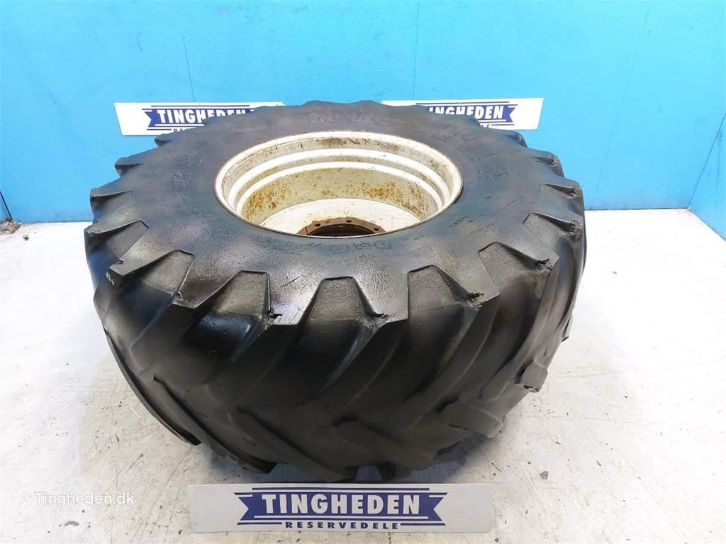  34 710/75 R34 Däck, hjul och fälgar
