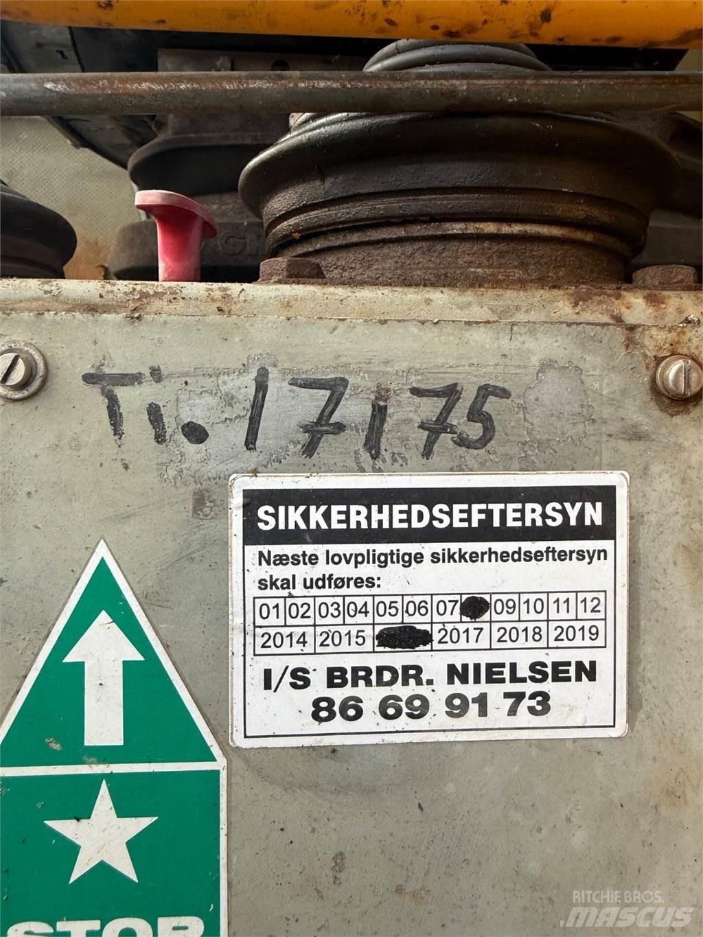 Åkerman H14B Bandgrävare