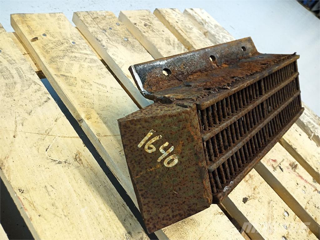 CASE 1640 Trösktillbehör