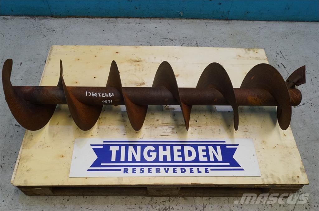 CASE 1680 Trösktillbehör