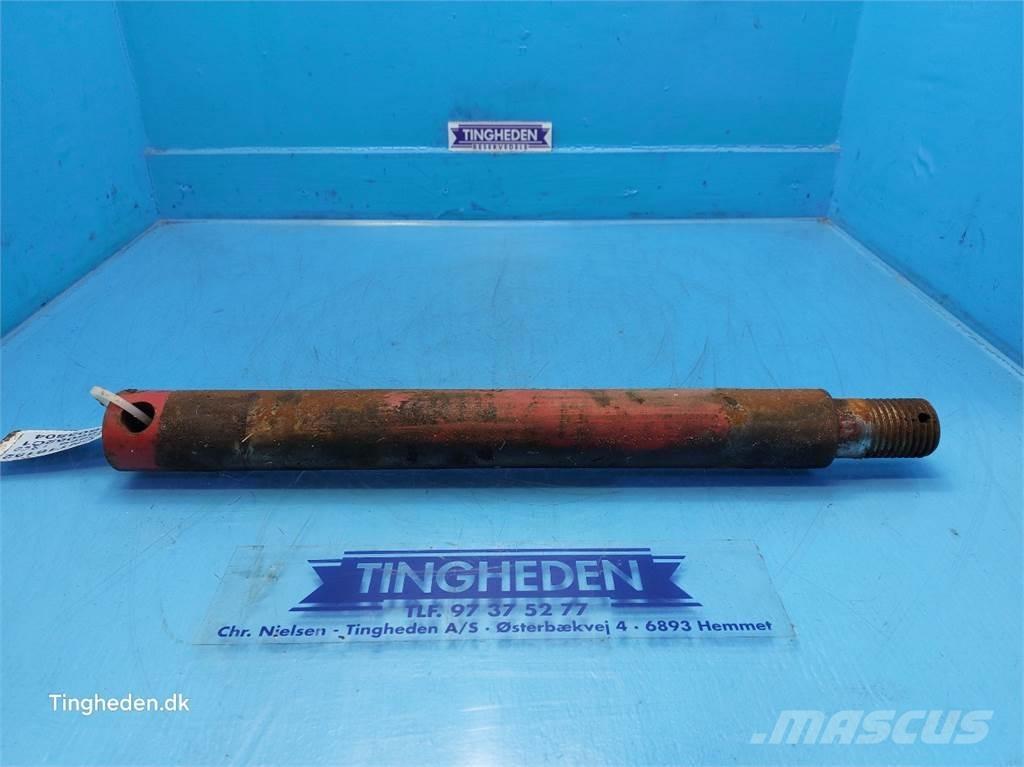 CASE 1680 Trösktillbehör