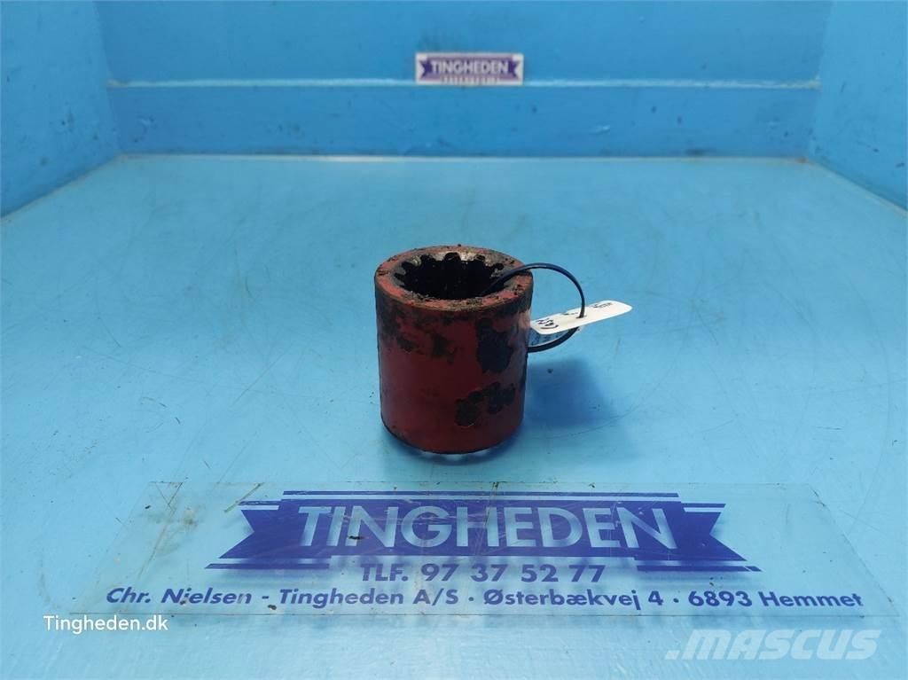 CASE 1680 Trösktillbehör