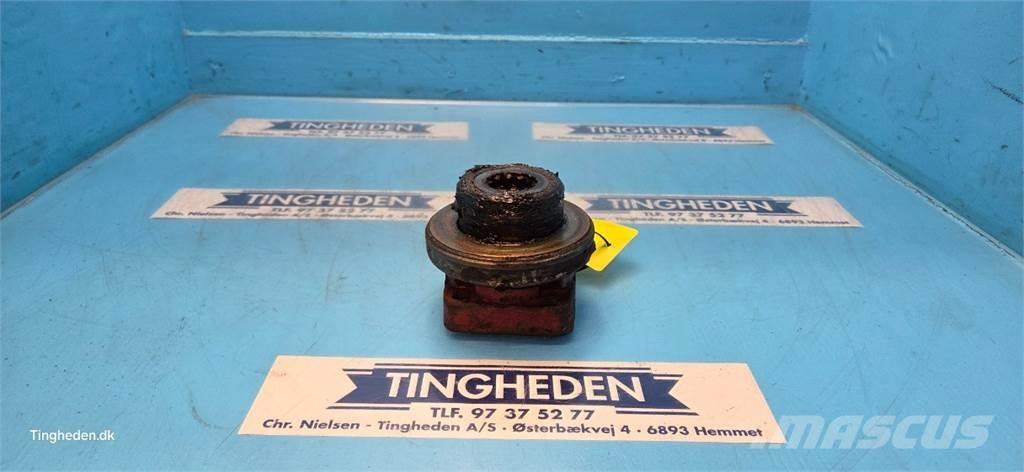 CASE 1680 Trösktillbehör