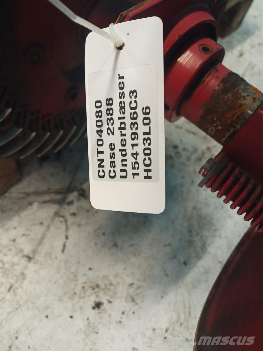 CASE 2388 Sand- och saltspridare