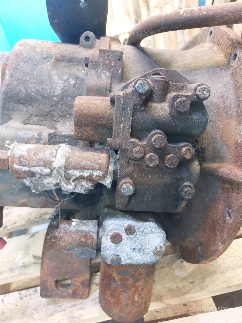 CASE 580 SLE Växellåda
