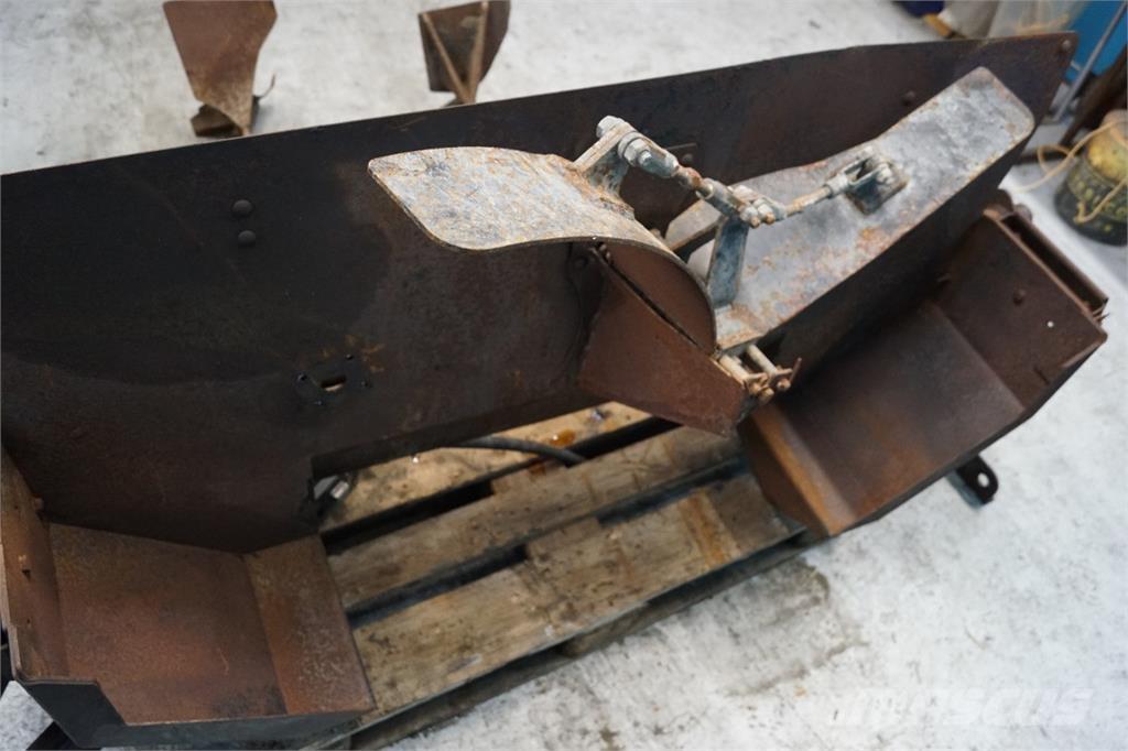 CASE 8010 Trösktillbehör