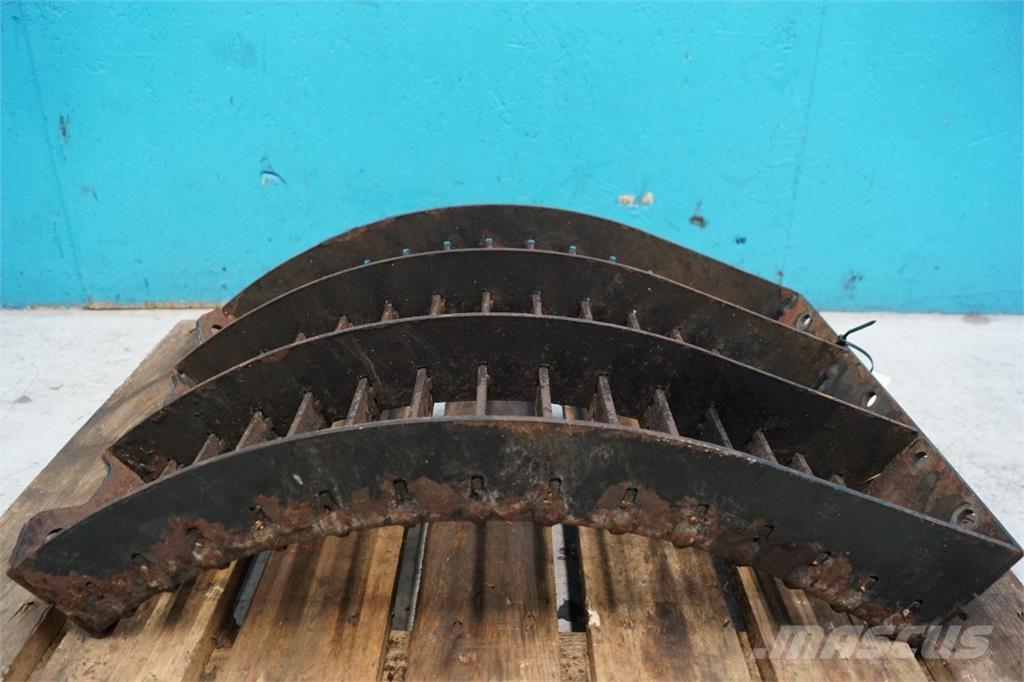 CASE 8010 Trösktillbehör