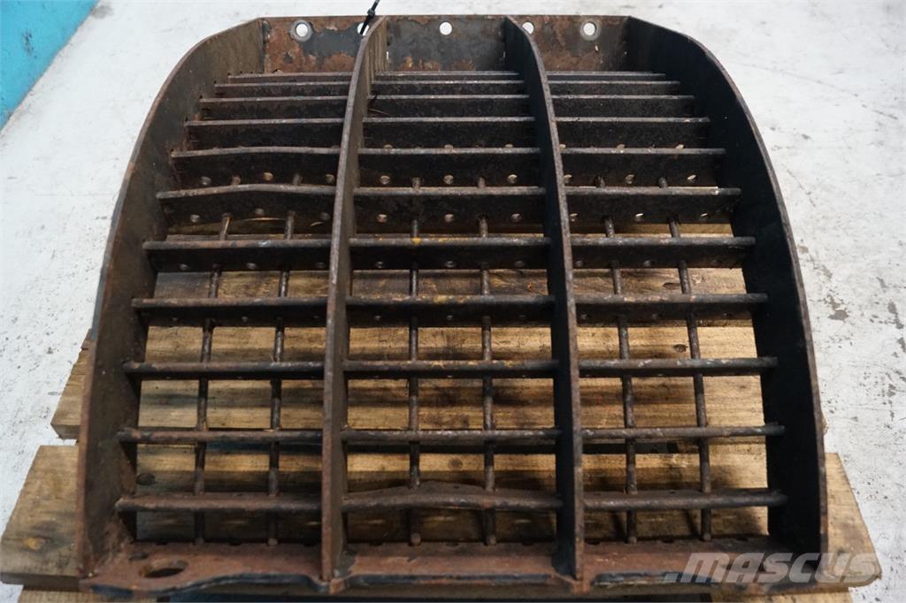 CASE 8010 Trösktillbehör