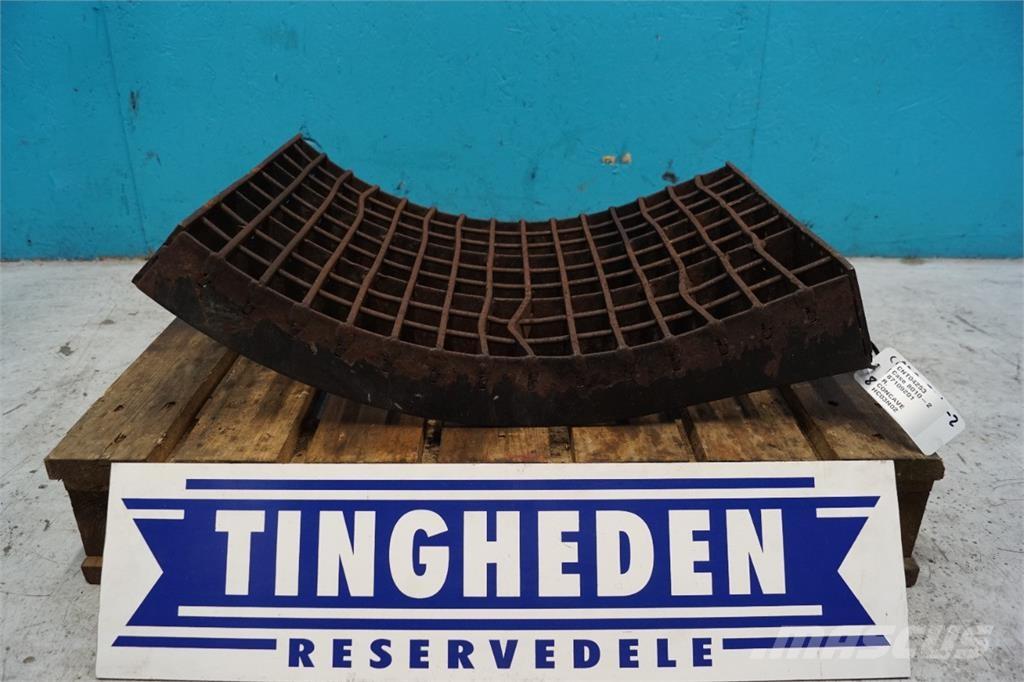 CASE 8010 Trösktillbehör