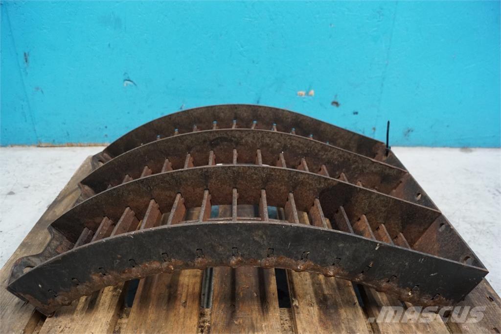 CASE 8010 Trösktillbehör