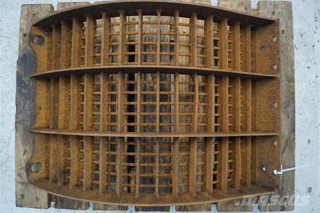 CASE 8010 Trösktillbehör