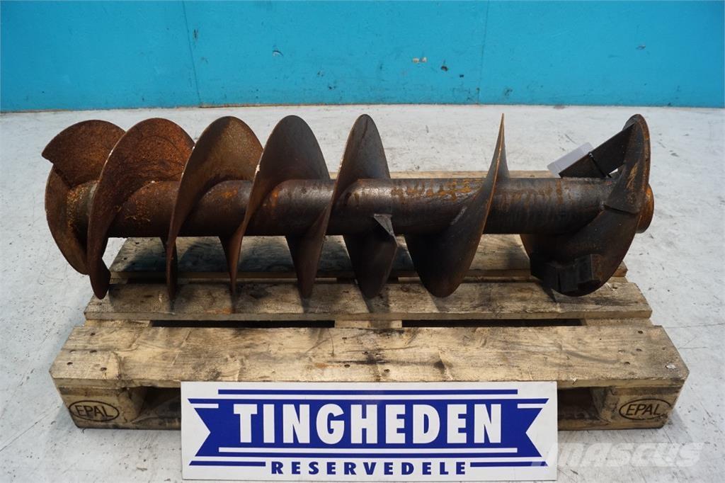 CASE 8010 Trösktillbehör